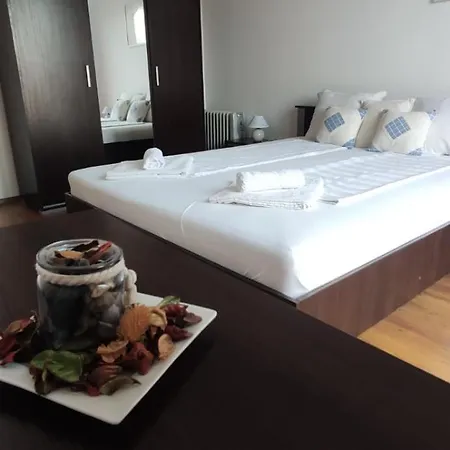 модерен в сърцето на *