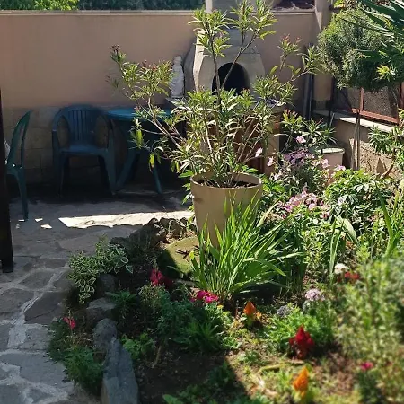 модерен в сърцето на *