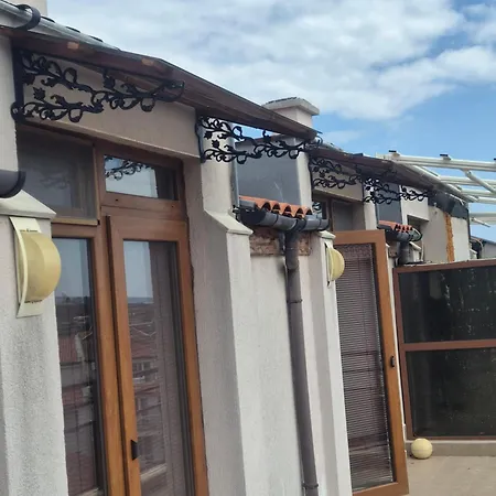 модерен в сърцето на Appartamento Sozopol